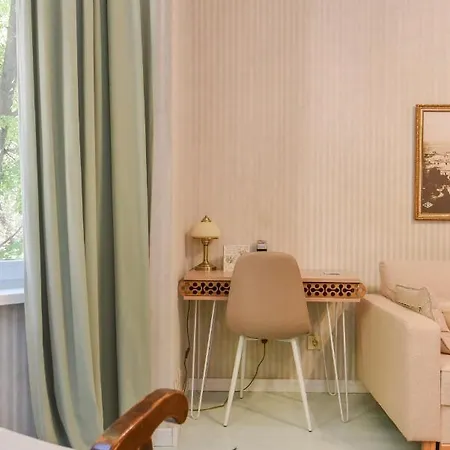 Spacious Vintage 2br, 2bath By Flat Mаnager Sofia