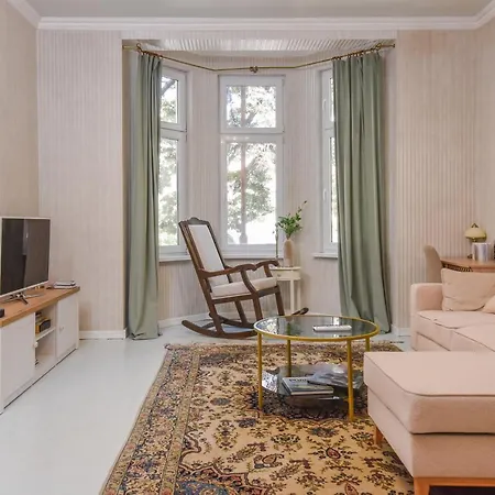 Spacious Vintage 2br, 2bath By Flat Mаnager Sofia