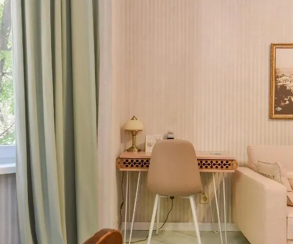 Spacious Vintage 2br, 2bath By Flat Mаnager Sofia