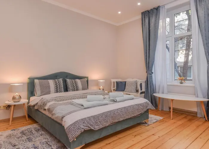 Apartment Spacious Vintage 2br, 2bath By Flat Mаnager Sofia