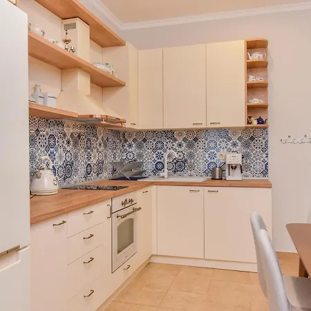 Spacious 2bd 2ba Flat Near Serdika Metro & History By Flat Mаnager *